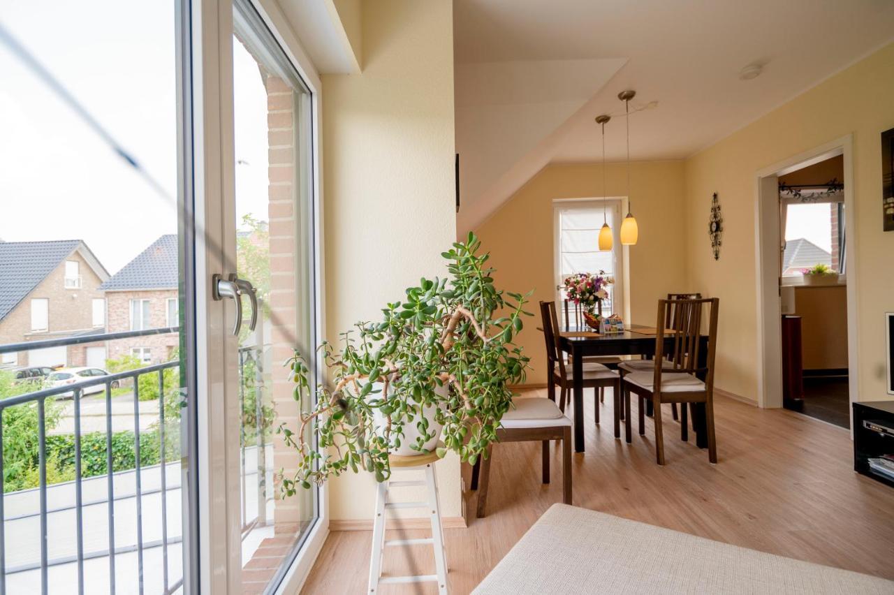 Helle Nichtraucherwohnung 69Qm Zwischen Koeln Und Duesseldorf ドルマーゲン エクステリア 写真