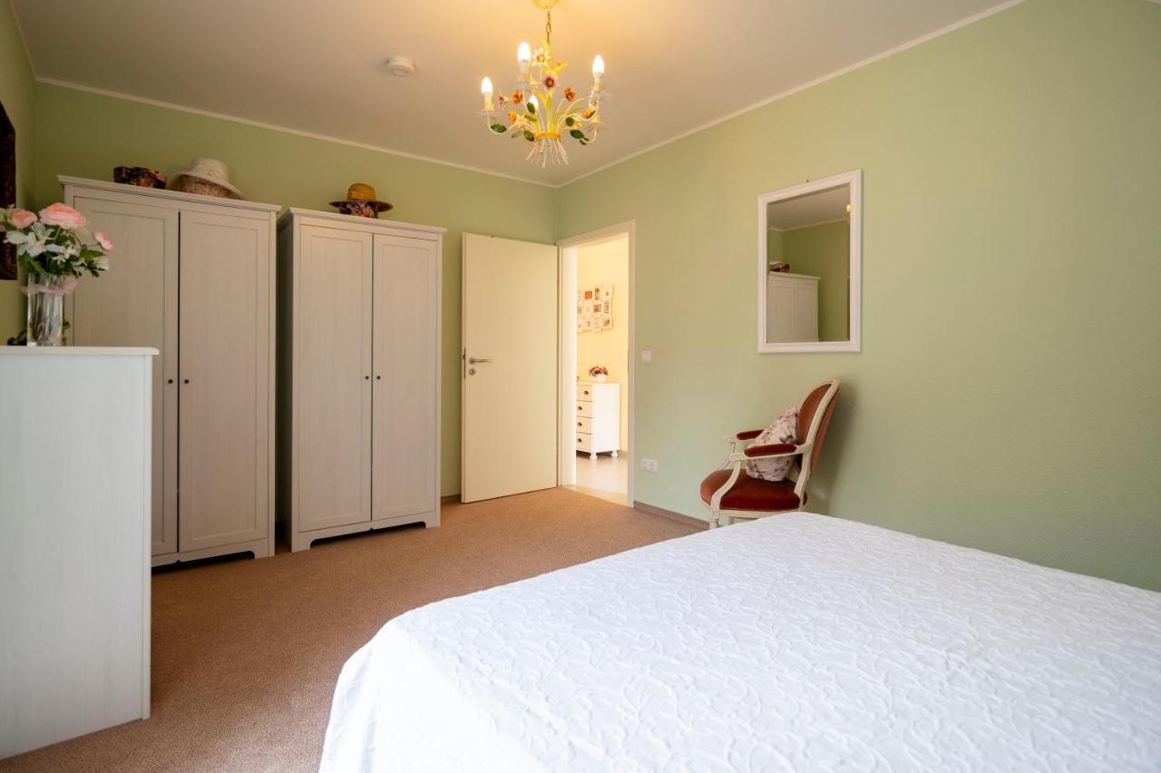 Helle Nichtraucherwohnung 69Qm Zwischen Koeln Und Duesseldorf ドルマーゲン エクステリア 写真